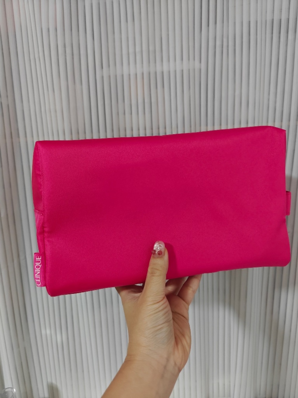 New Clinique Large Pink Makeup Skincare Travel Bag Zipper Case 10"x5.5"x4"